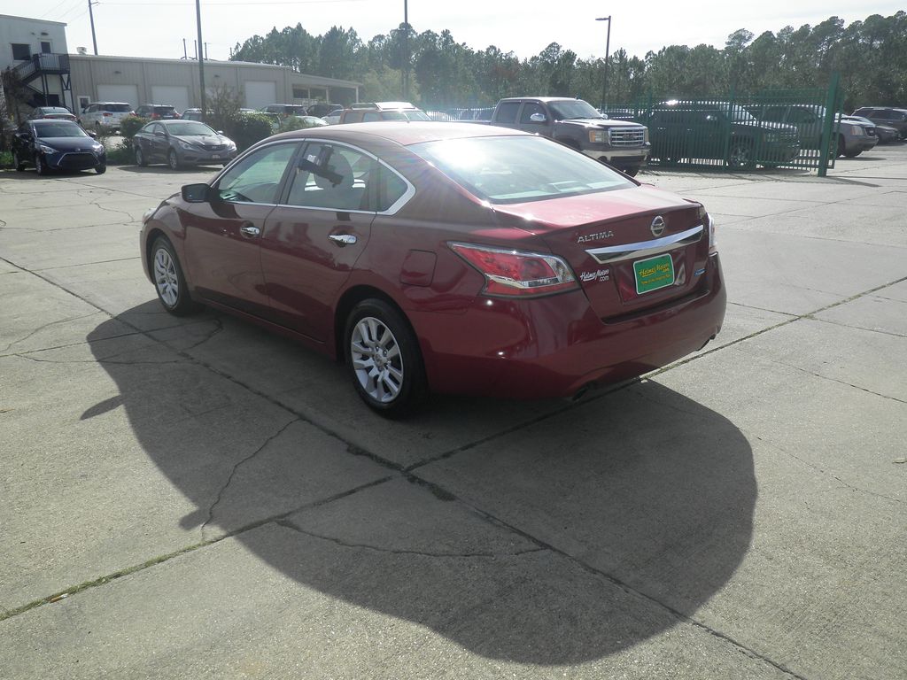 Used 2014 Nissan Altima For Sale